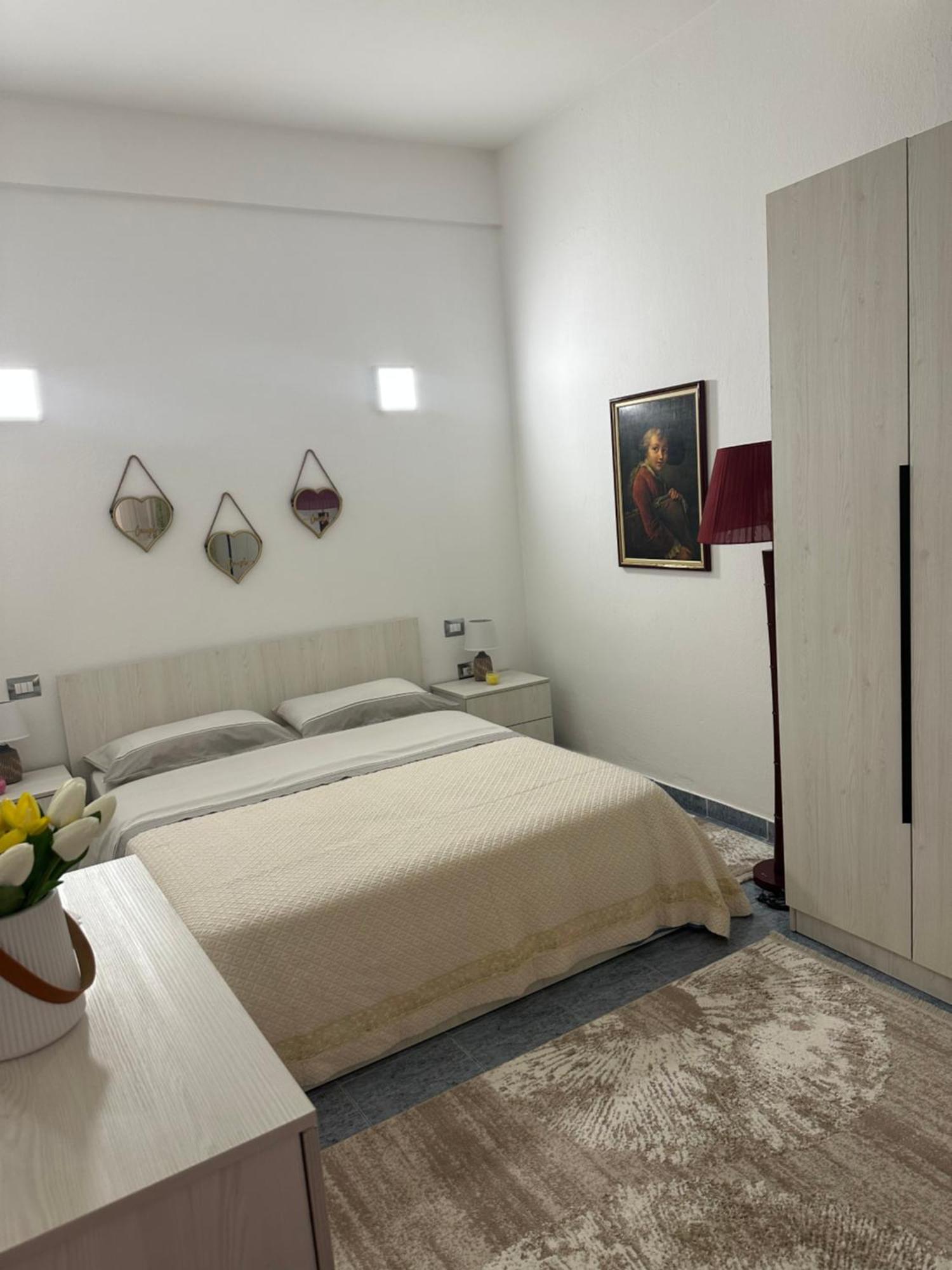 Apartment Near The Centre Of ติรานา ภายนอก รูปภาพ